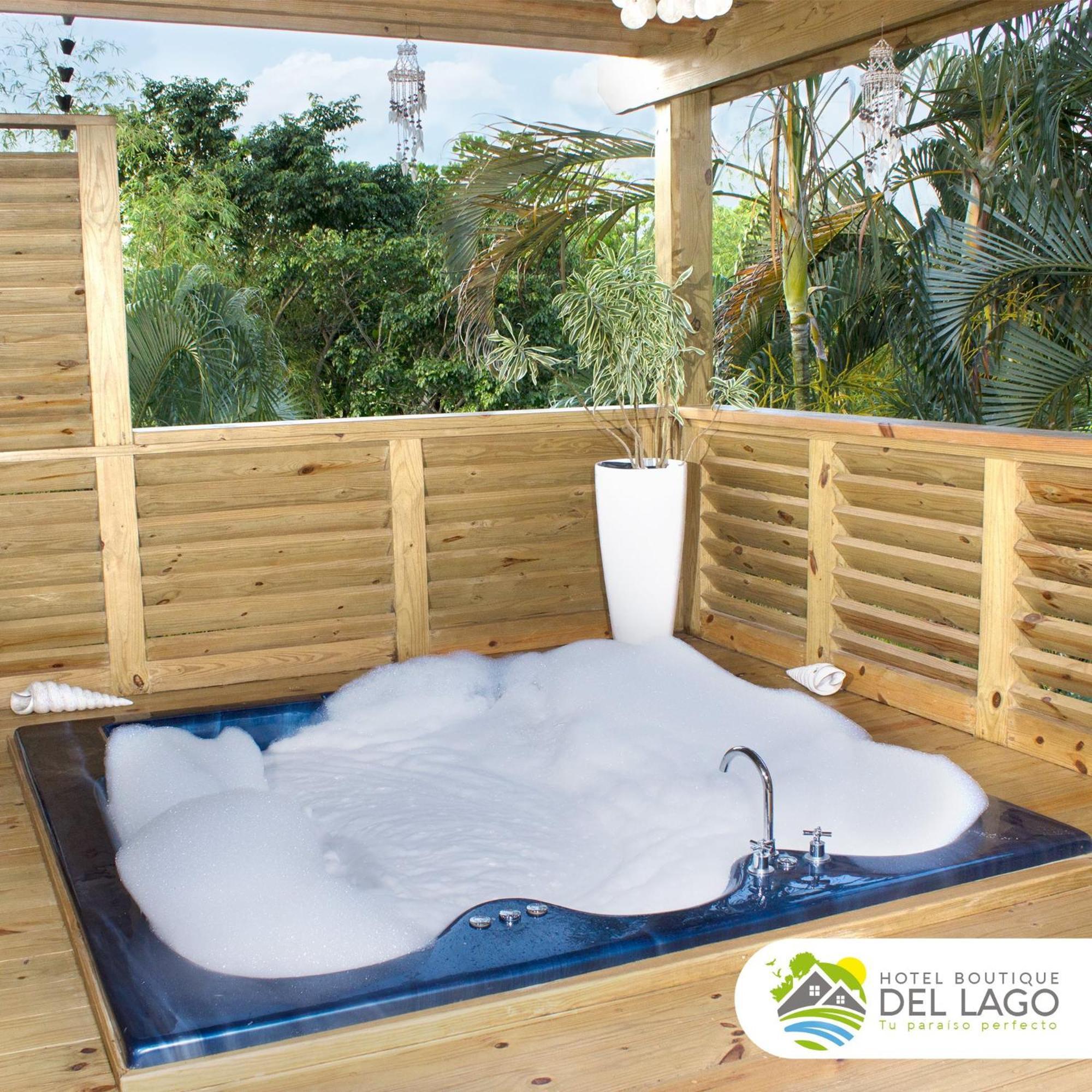 Hotel Boutique Del Lago Нагуа Екстер'єр фото